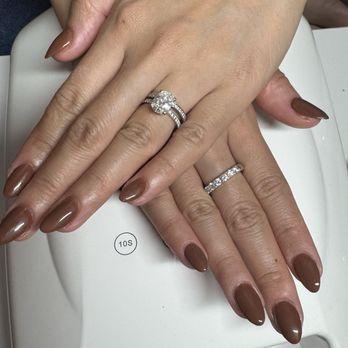 Platinum Nails & Spa - Beautiful fall full set. Tina took her time and did an amazing job. Love love!!! - Nail Salons Near Me - Oceanside, California