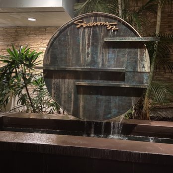 Seasons 52 - New American Near Me - Orlando, Florida
