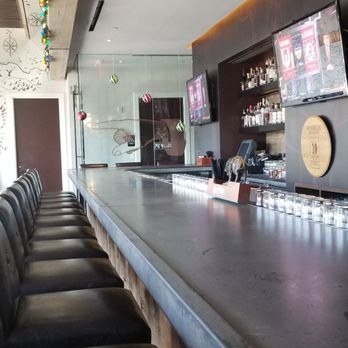 Epic SmokeHouse - Steakhouses Near Me - Arlington, Virginia