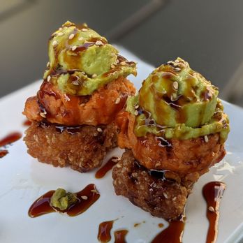 Silverlake Ramen - Crispy Rice with Spicy Tuna - Ramen Near Me - Charlotte, North Carolina