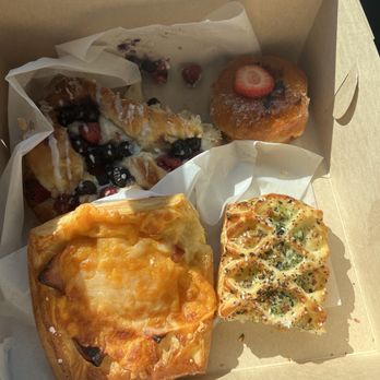 Breadologie Bakery - Take all of my money, it's so good - Bakeries Near Me - Granada Hills, California Breadologie Bakery - Take all of my money, it's so good - Bakeries Near Me - Granada Hills, California