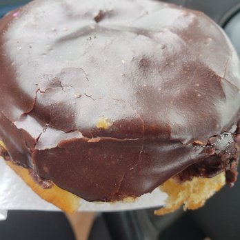 Yum Yum Donuts - Bavarian creme - Donuts Near Me - Chula Vista, California Yum Yum Donuts - Bavarian creme - Donuts Near Me - Chula Vista, California