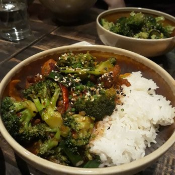 Modita - Mandarin chicken - Sushi Bars Near Me - Indianapolis, Indiana