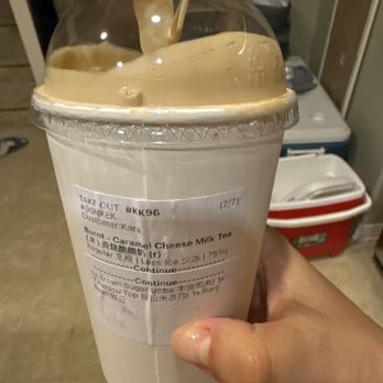 BenGong's Tea - 我付钱 选了红豆 ,提拉米苏顶 ,什么都没有给我 , 本来自带的脆脆也没有 ,垃圾! - Coffee & Tea Near Me - Irvine, California BenGong's Tea - 我付钱 选了红豆 ,提拉米苏顶 ,什么都没有给我 , 本来自带的脆脆也没有 ,垃圾! - Coffee & Tea Near Me - Irvine, California