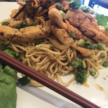 Pho Lovers - Lemongrass tofu and egg noodle - Vietnamese Near Me - Sunnyvale, California
