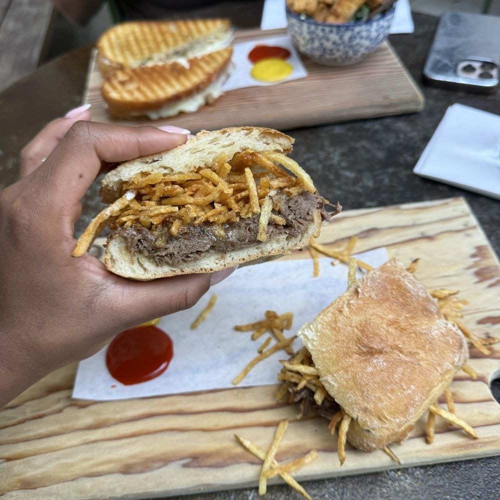 Steak Frites sandwich Steak Frites sandwich