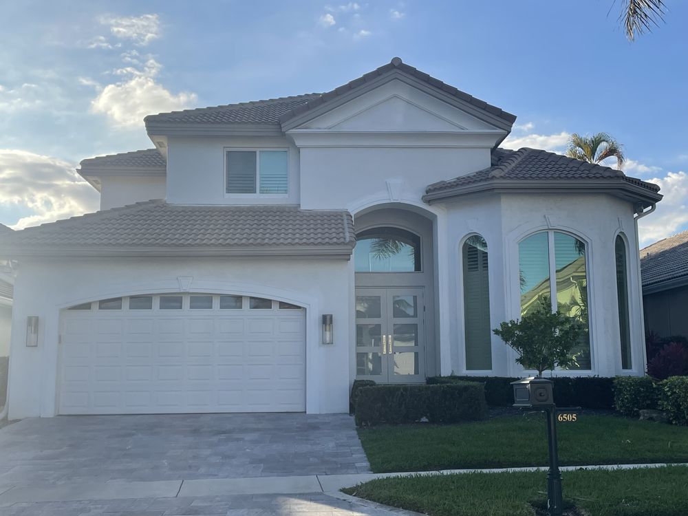 Slide of USA Windows and Doors