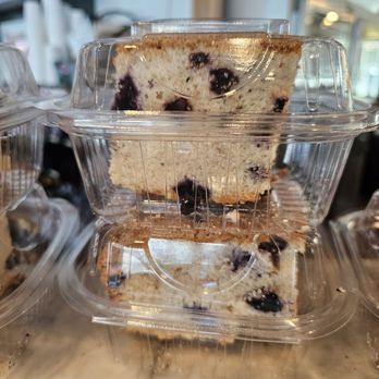Hobee's Restaurant - Blueberry Coffee Cake - Breakfast & Brunch Near Me - Sunnyvale, California