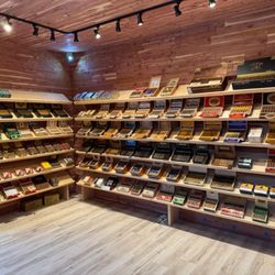 Tobacco Hut And Vape