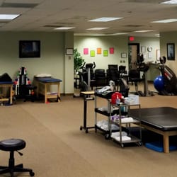 Select Physical Therapy - Alexandria - Edsall Road - Rehab Gym