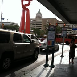Via Metropolitan Transit - The bus stop on Commerce and Alamo