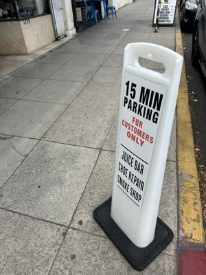 Earth Organic Juice Bar by null