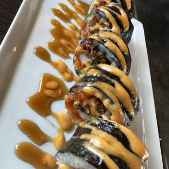 Thai Thani Restaurant - Spider roll - Thai Near Me - Walnut Creek, California