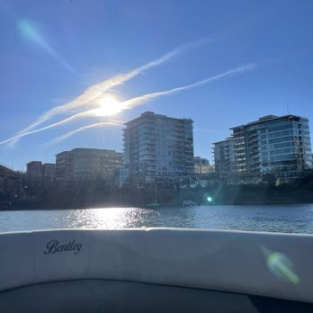 Pdx Water Rentals - Down town Portland - Boat Tours Near Me - Portland, Oregon Pdx Water Rentals - Down town Portland - Boat Tours Near Me - Portland, Oregon