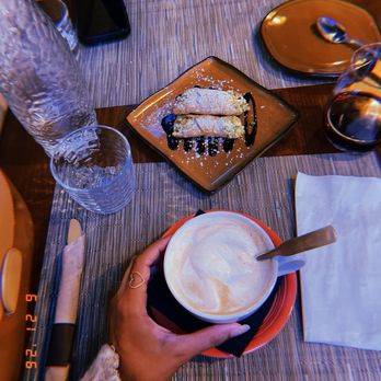 Centro & Storico Cafe - Cappuccino and Cannolis - Italian Near Me - Orange, California