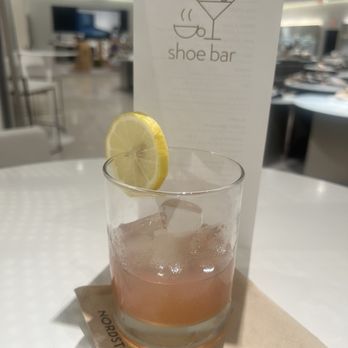 Nordstrom NYC Flagship - Shoe bar - Department Stores Near Me - New York, New York Nordstrom NYC Flagship - Shoe bar - Department Stores Near Me - New York, New York
