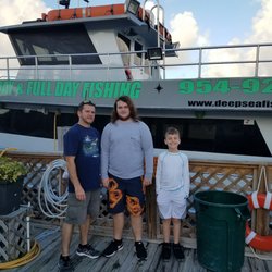 Sea Legs Marina & Deep Sea Fishing - The boys before boarding