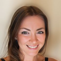 Daria, Psychic Consultant