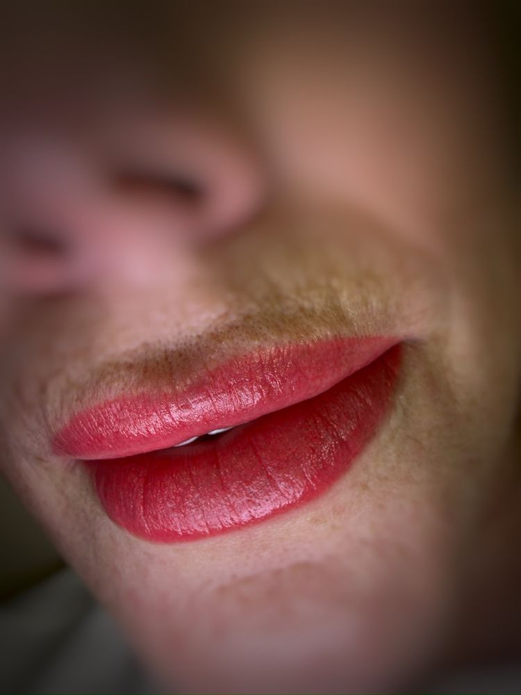 DivVine Permanent Makeup Logo