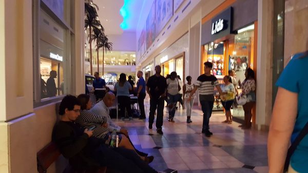 armani exchange plaza las americas