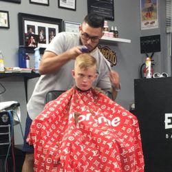 Elco's Barbershop