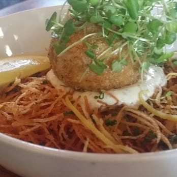 Kimball House - Crab beignet - New American Near Me - Decatur, Georgia