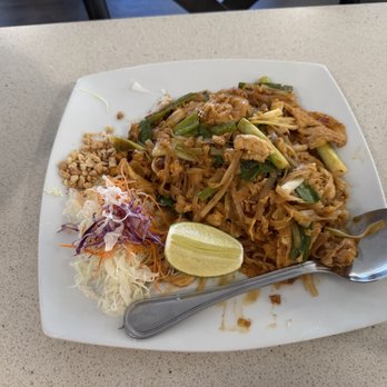 Silver Spoons Thai BBQ House - Pad Thai chicken - Thai Near Me - Diamond Bar, California Silver Spoons Thai BBQ House - Pad Thai chicken - Thai Near Me - Diamond Bar, California