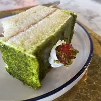 Baklawa King - Pistachio cake!! - Cafes Near Me - Nepean, Ontario