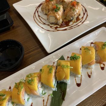 OJI Sushi & Sake Bar - Mango Tango Roll Baked Salmon Roll - Sushi Bars Near Me - Pasadena, California OJI Sushi & Sake Bar - Mango Tango Roll Baked Salmon Roll - Sushi Bars Near Me - Pasadena, California
