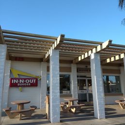 No Drive Thru No Drive Thru