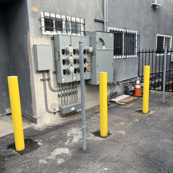 Fox Electric Technologies - Panel Upgrade - Electricians Near Me Fox Electric Technologies - Panel Upgrade - Electricians Near Me