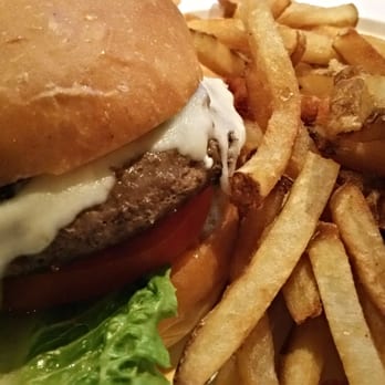 Tavern On The Bend - Cheeseburger - American Near Me - Cincinnati, Ohio Tavern On The Bend - Cheeseburger - American Near Me - Cincinnati, Ohio