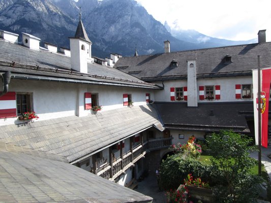 Burg Hohenwerfen by null