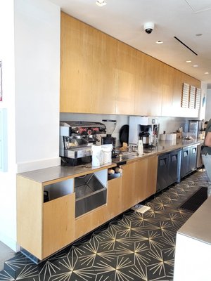 Blue Bottle Coffee by null