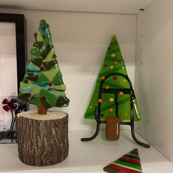 Hot Shop Glass - Examples of items that you can make in the glass fusing workshop which I plan to check out next! - Art Schools Near Me - Racine, Wisconsin