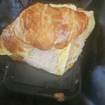 la Madeleine - Turkey croissant - Cafes Near Me - Alexandria, Virginia