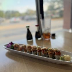 Takumi Sushi & Ramen - Sexy Roll