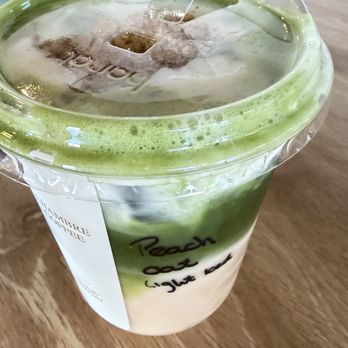 Chambre Coffee - Matcha with peach flavor - Coffee & Tea Near Me