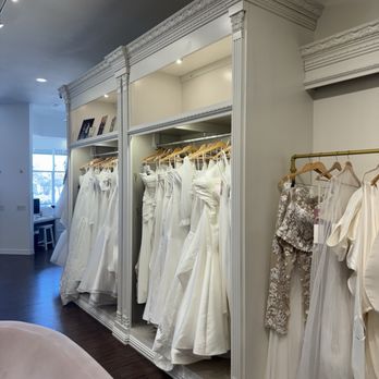 Elizabeth Scott Bridal - Bridal Near Me - Burleson, Texas Elizabeth Scott Bridal - Bridal Near Me - Burleson, Texas