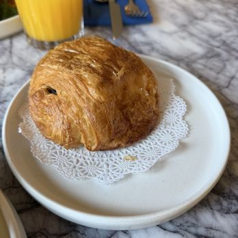 Moonlark’s Dinette - Chocolate croissant - Diners Near Me - Los Angeles, California Moonlark’s Dinette - Chocolate croissant - Diners Near Me - Los Angeles, California