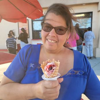 Bruster's Real Ice Cream - Mixed Berry cheesecake - Ice Cream & Frozen Yogurt Near Me - Torrance, California Bruster's Real Ice Cream - Mixed Berry cheesecake - Ice Cream & Frozen Yogurt Near Me - Torrance, California