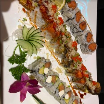 Hello Tokyo - Spicy tuna roll Tokyo special roll Philly roll - Japanese Near Me - Mount Pocono, Pennsylvania Hello Tokyo - Spicy tuna roll Tokyo special roll Philly roll - Japanese Near Me - Mount Pocono, Pennsylvania