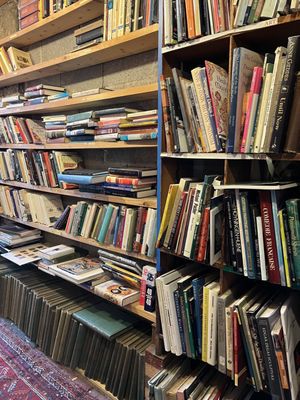 Armchair Books by null