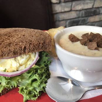 Crossroads Delicatessen - Soup and salad - Breakfast & Brunch Near Me - Minnetonka, Minnesota