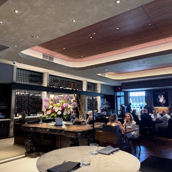 Baldamar - Inside - New American Near Me - Roseville, Minnesota