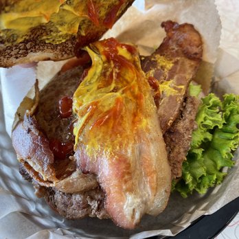 Burgerville - Hamburger with undercooked bacon - Burgers Near Me - Milwaukie, Oregon Burgerville - Hamburger with undercooked bacon - Burgers Near Me - Milwaukie, Oregon