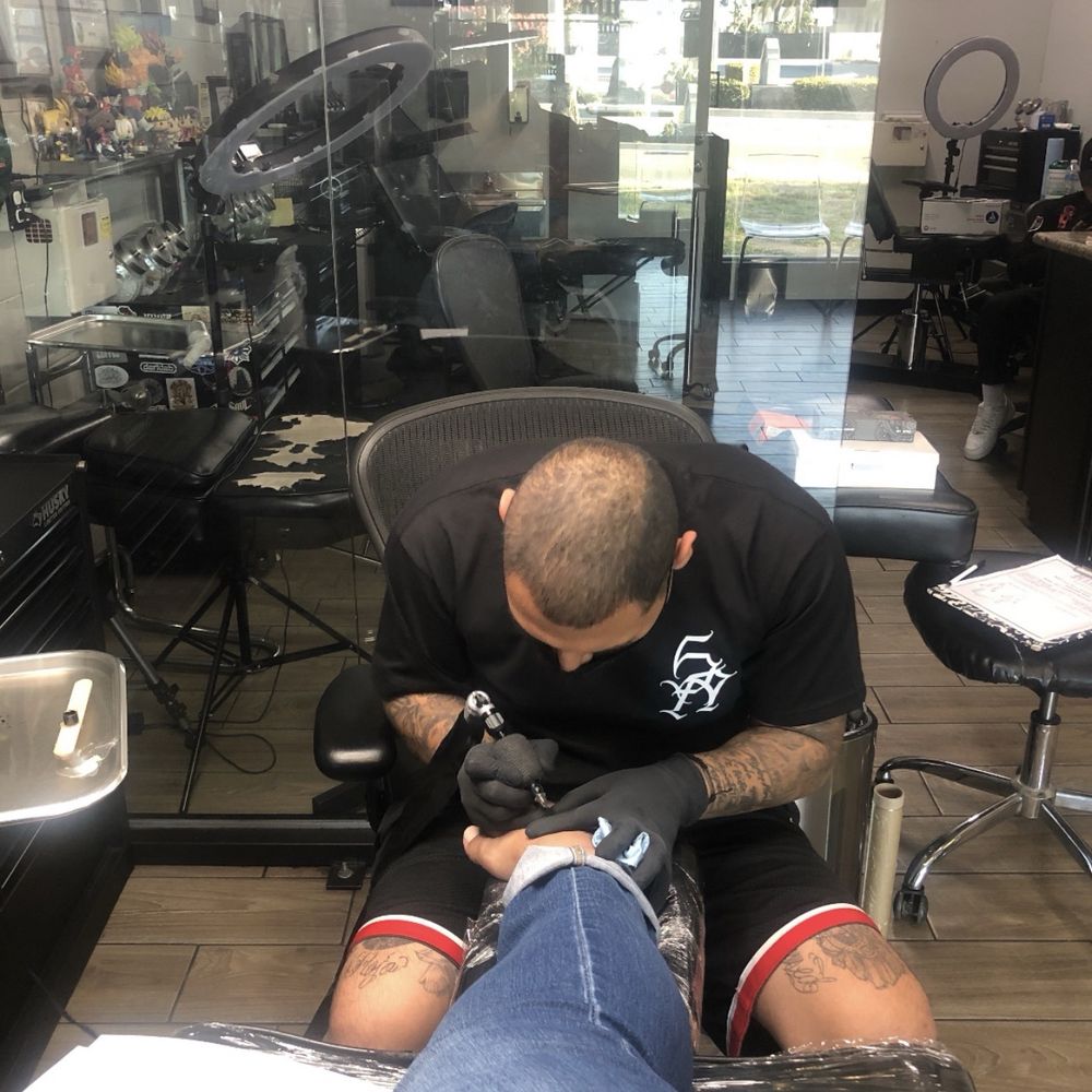 Killer Tattoos - This is the guy that did my tattoo.  This too shall pass. - Tattoo Near Me - Montclair, California