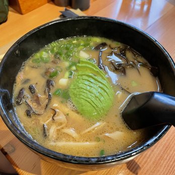 Mecha Noodle Bar - Vegetarian ramen - Ramen Near Me - Brookline, Massachusetts Mecha Noodle Bar - Vegetarian ramen - Ramen Near Me - Brookline, Massachusetts