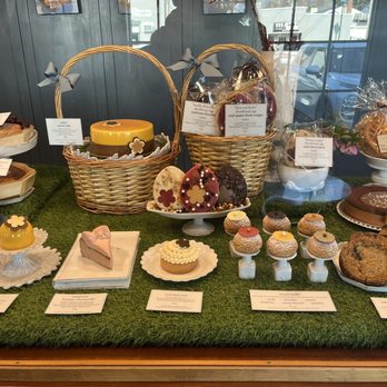 HEN & HEIFER - Updated January 2026 - 221 Photos & 113 Reviews - 23