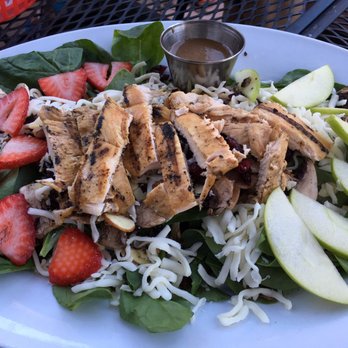 MeMe's Cafe - Chicken spinach salad - American Near Me - Springdale, Utah MeMe's Cafe - Chicken spinach salad - American Near Me - Springdale, Utah